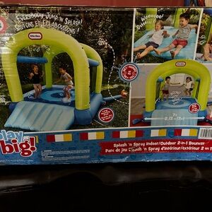 Water powered Splash and Play to keep cool!!!